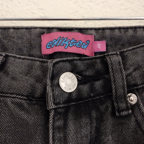 Edikted Raelynn Washed Wide Leg Jeans - Picture 5 of 6